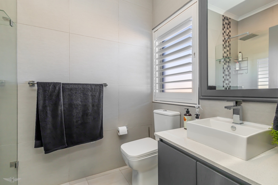 4 Bedroom Property for Sale in Langebaan Country Estate Western Cape